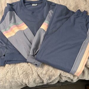 Blue Sweatshirt and Joggers Set with Rainbow Stripes
